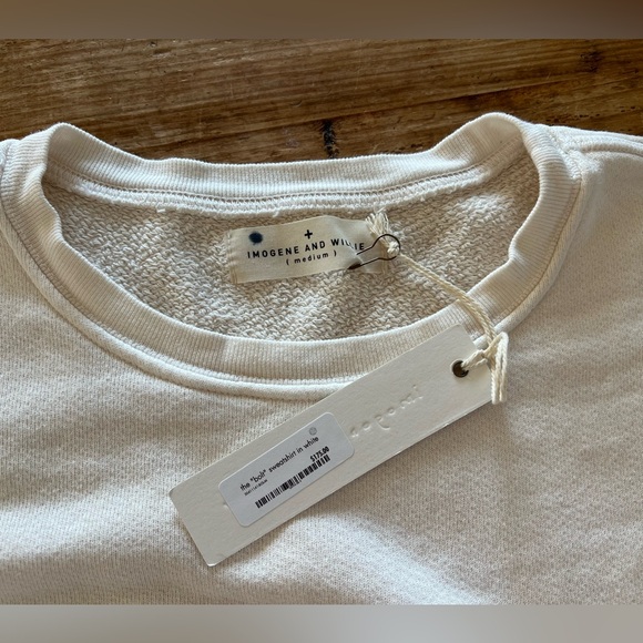 NWT Imogene & Willie the “bolt” sweatshirt in white. Sz Medium - Picture 4 of 4